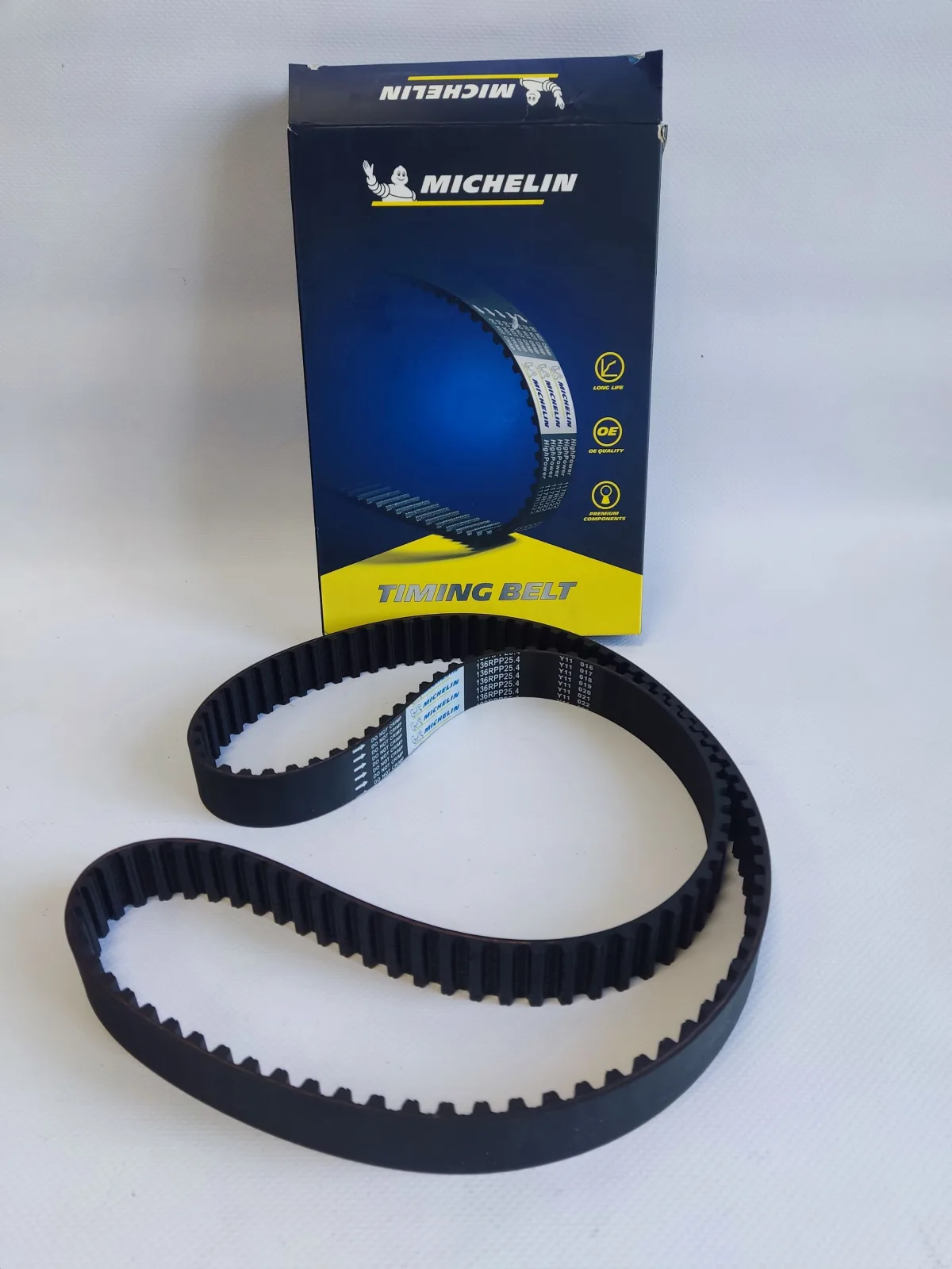 Ремень ГРМ ВАЗ 2112 Michelin 136  136RPP254