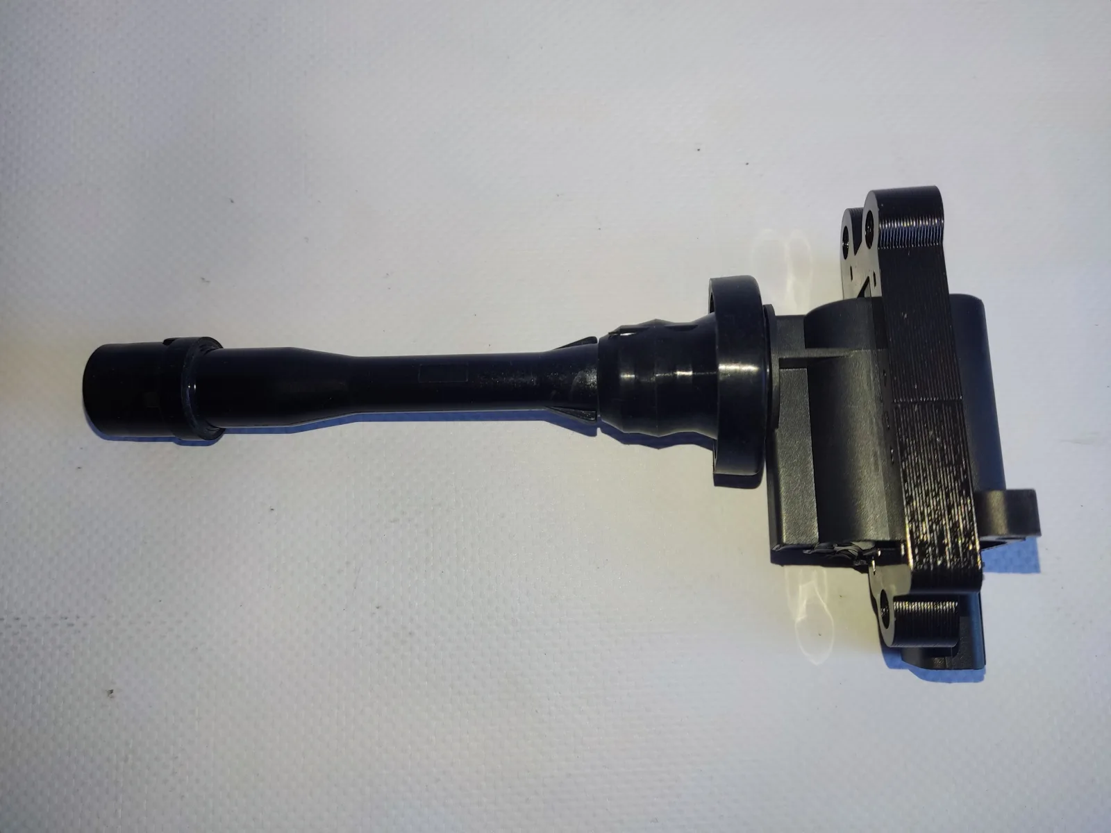Катушка зажигания KEBITE MD362907