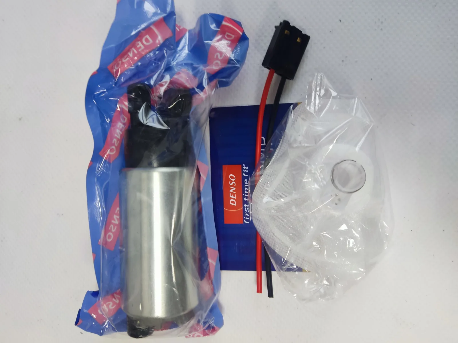 Электробензонасос TOYOTA DENSO