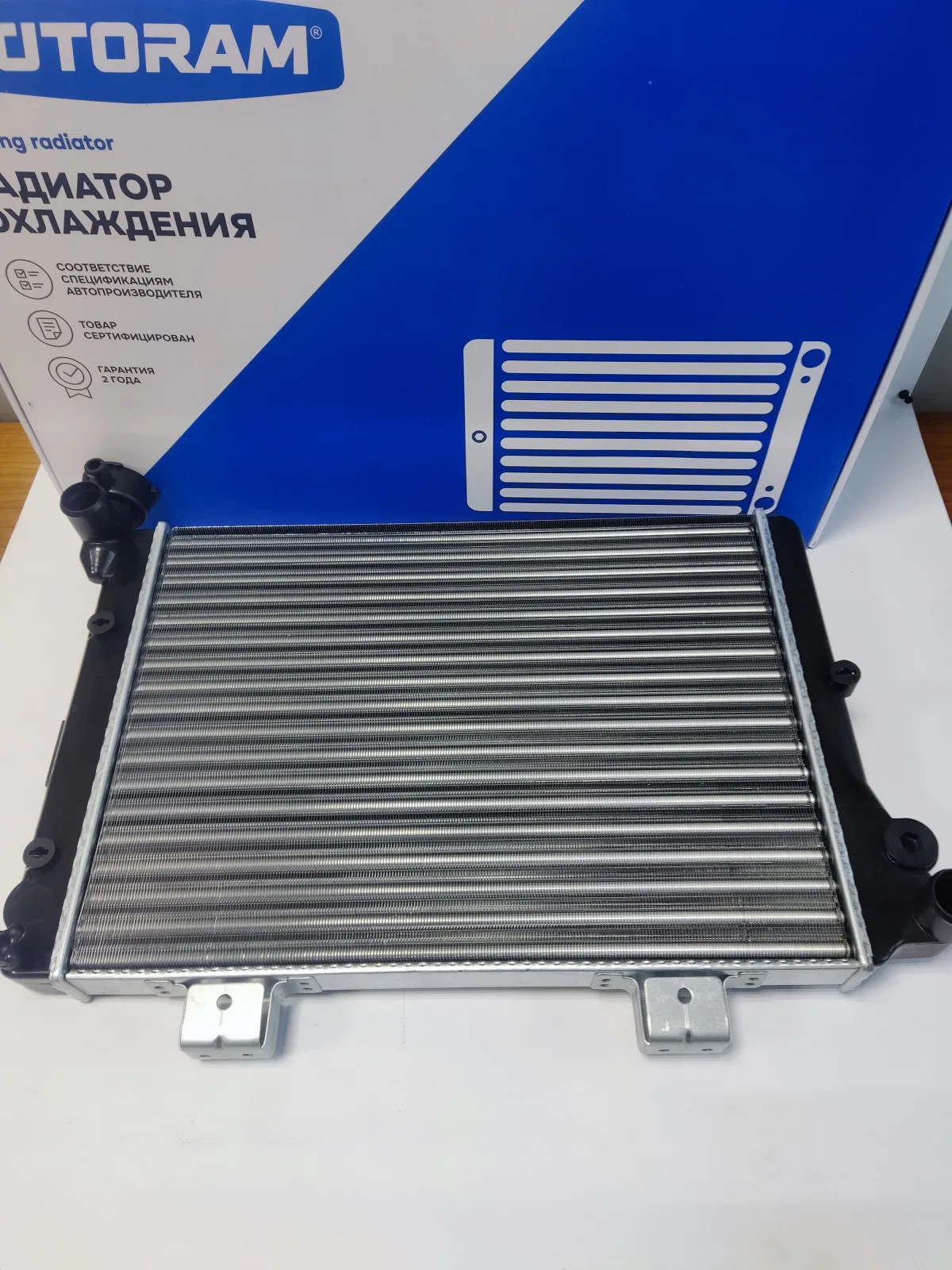 Радиатор охлаждения основной ВАЗ 2106 AUTORAM ASR-017831